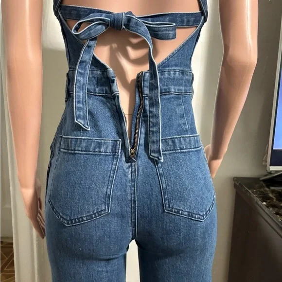 MADEWELL Women’s Cropped Denim Overalls - Picture 10 of 15